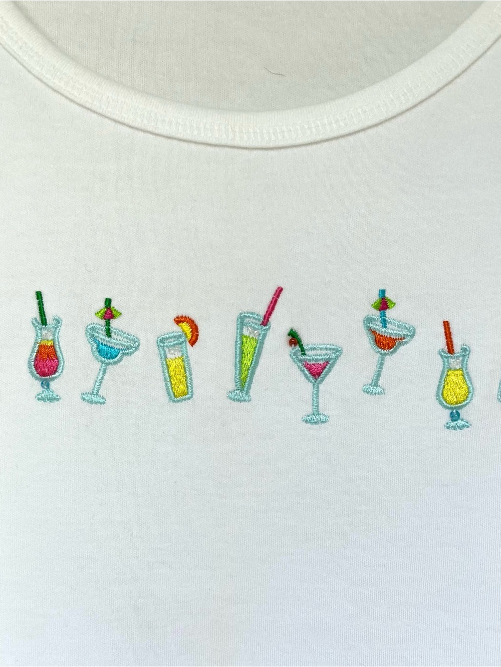 Quacker Factory ~ White Tee with Fun Embroidered Cocktails ~ Size 2X